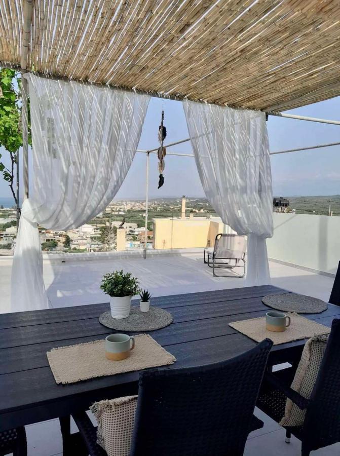 The Serene Veranda With Breathtaking Views Колимварион Экстерьер фото